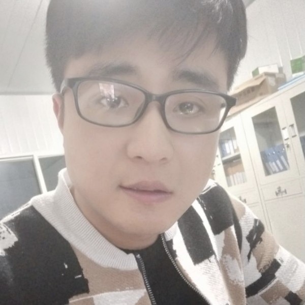 萧兮的照片