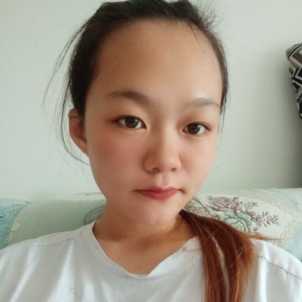 高大倾心鞋垫的照片