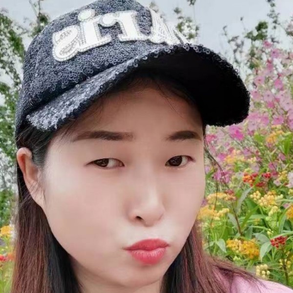 好命女人的照片