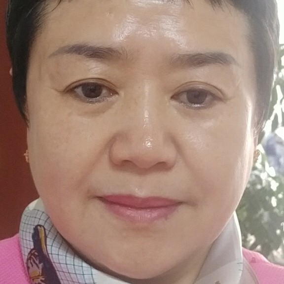 卿闻的照片