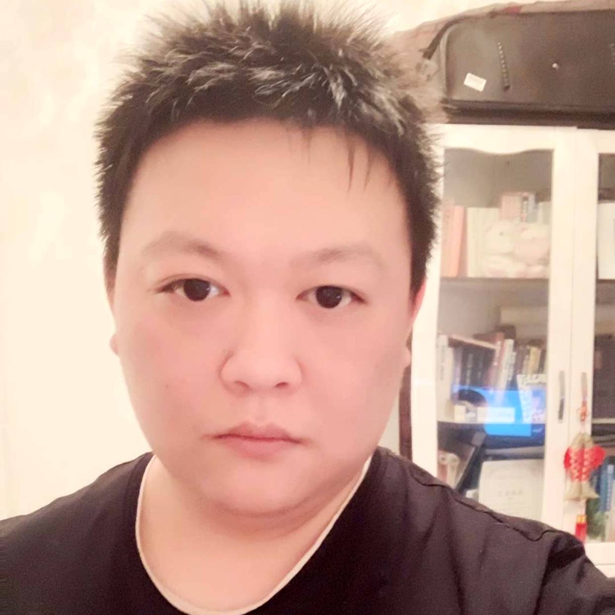 浅唱等于初妆的照片