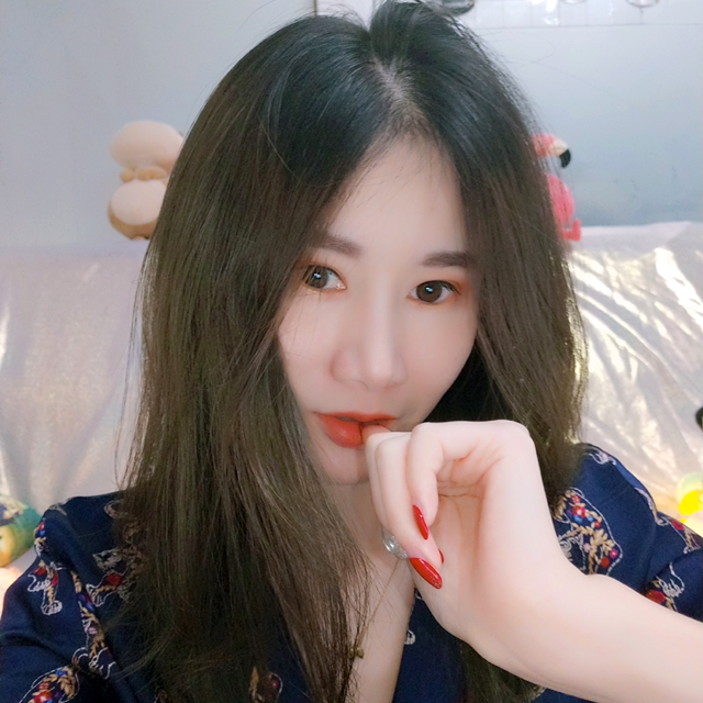 勤奋愿路灯的照片