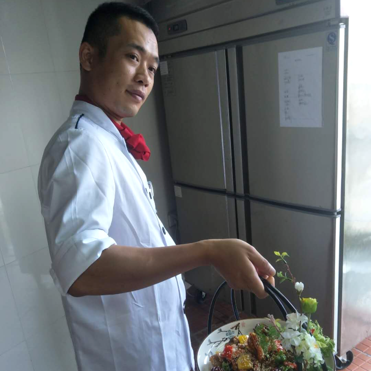 潇洒水影中的照片