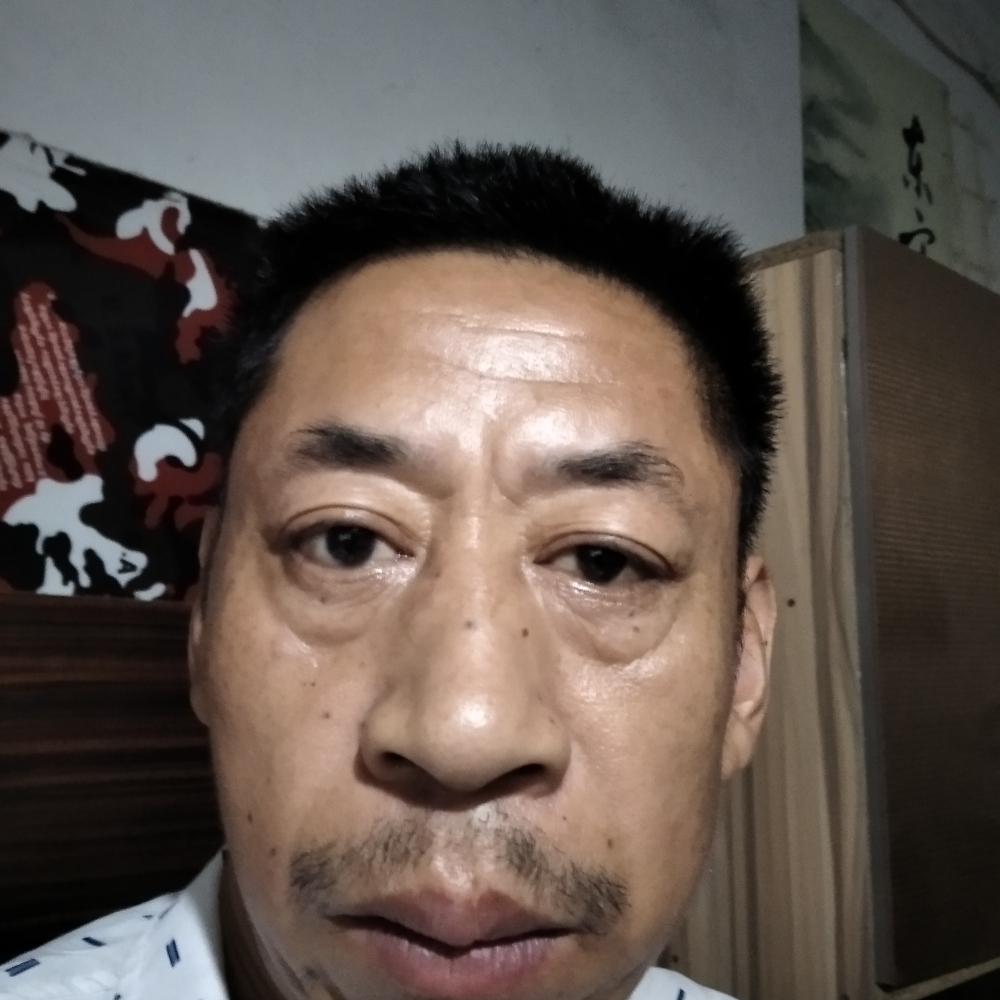 自由踢过客的照片