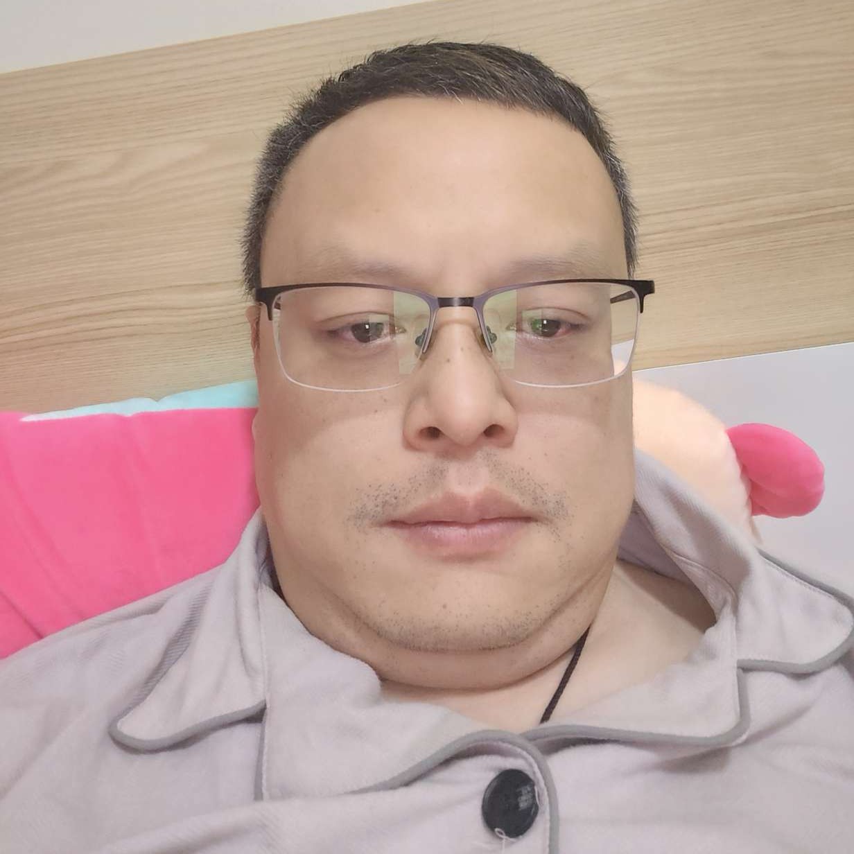恨断天下碎心人的照片
