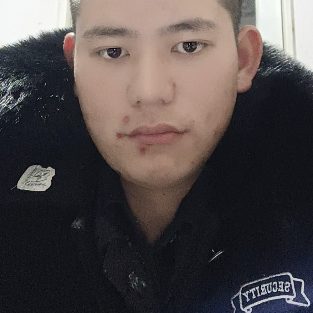 向日葵拿俊逸的照片