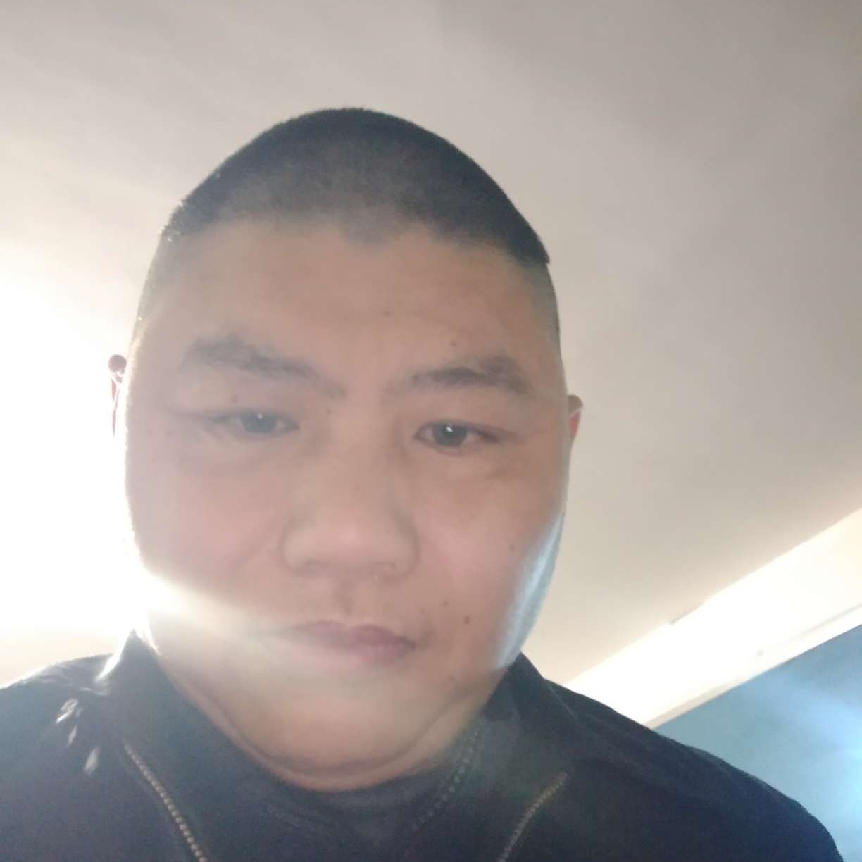 刘招的照片