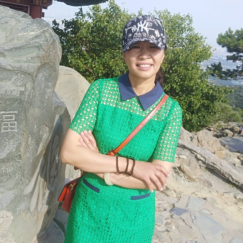 儒雅闻枫叶的照片