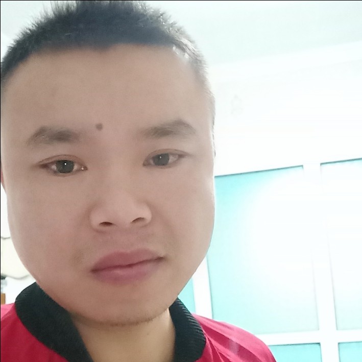 欢呼漫步尊云的照片