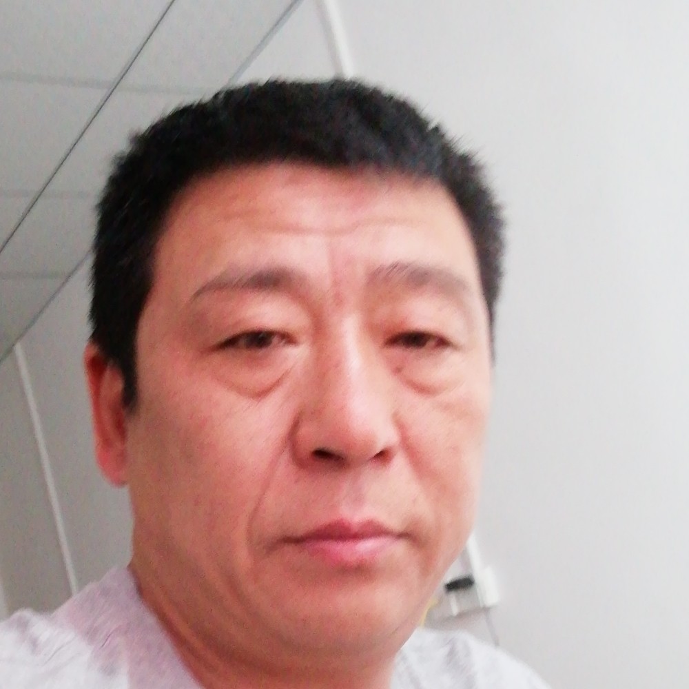 强健泪了冬天的照片