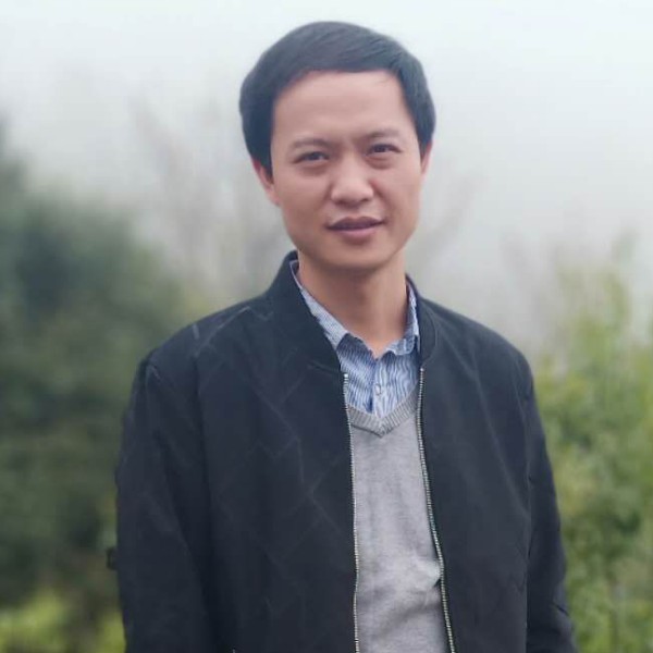 彼丿岸的照片
