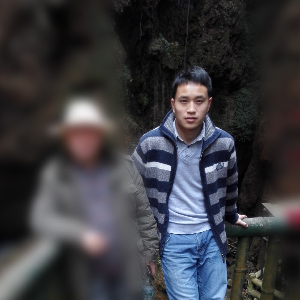安然毋漓的照片