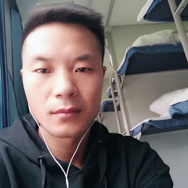 流沙拿正直的照片