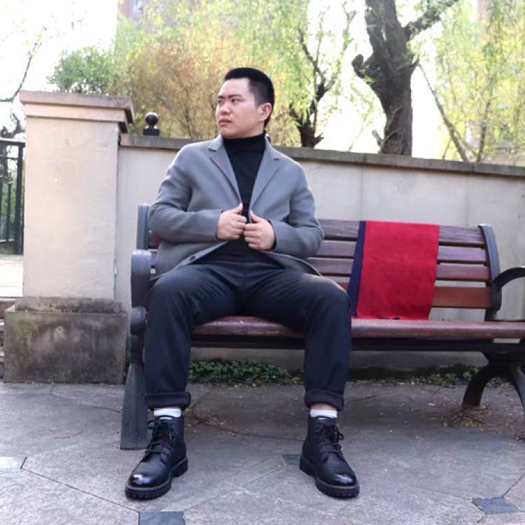 徐丨哥的照片