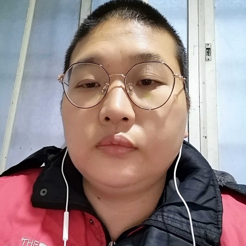江世新的照片