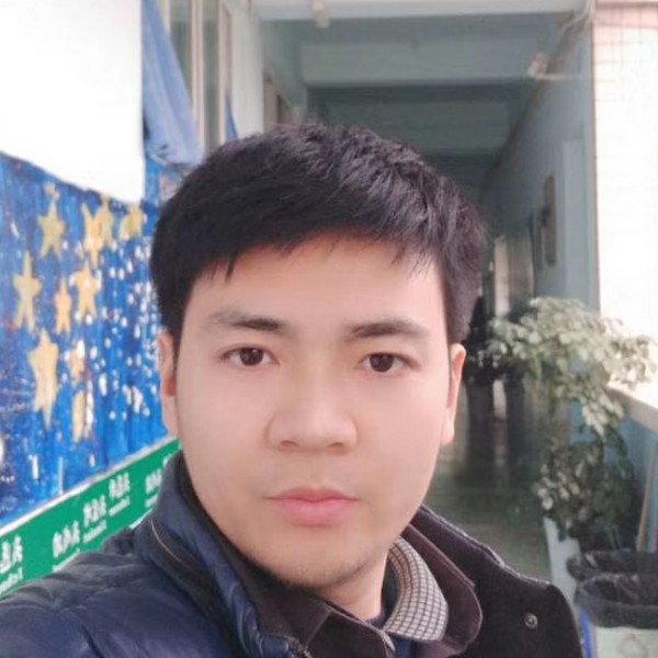 翔云天翼的照片