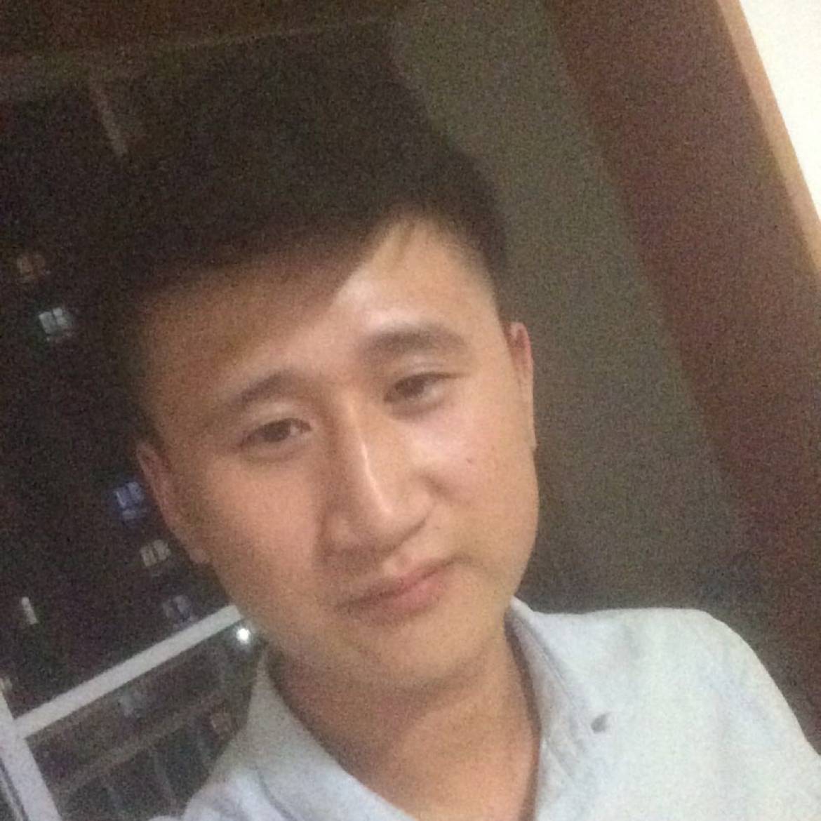 花生漫步懵懂的照片