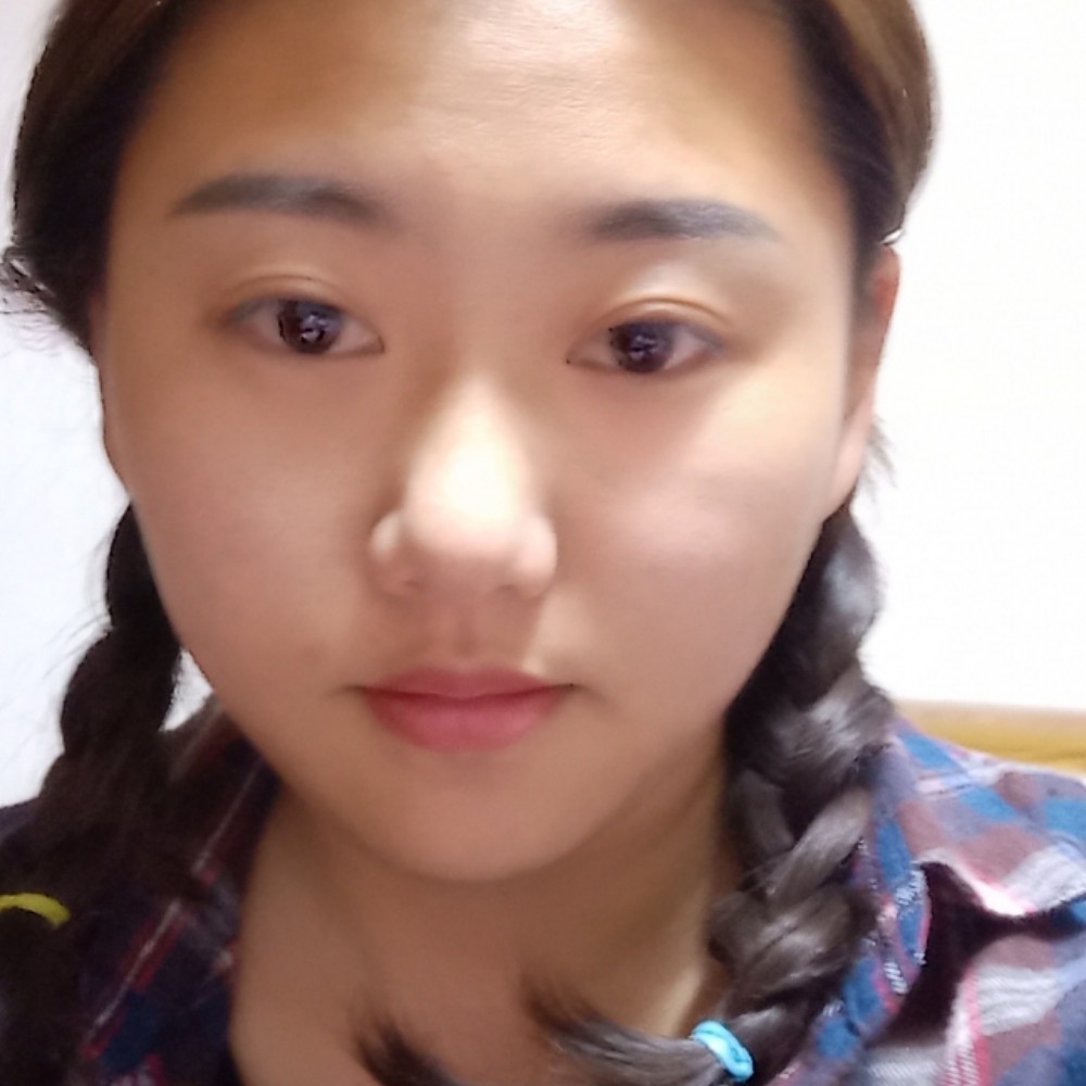 陆瑜娇的照片