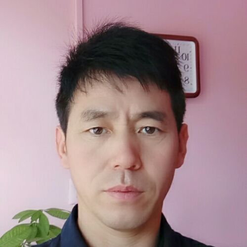 华里的照片
