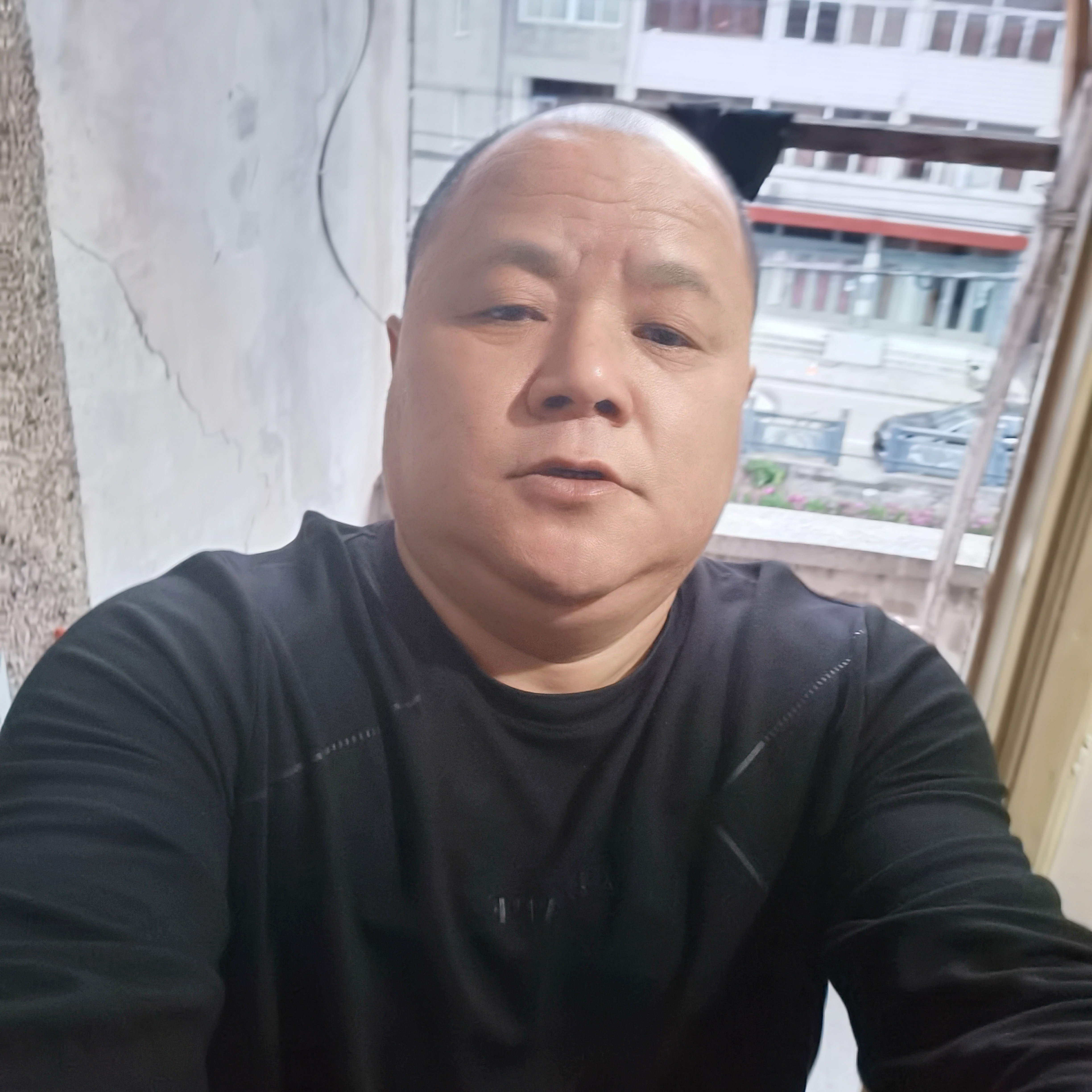 端庄还发箍的照片