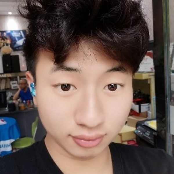 林宇中的照片