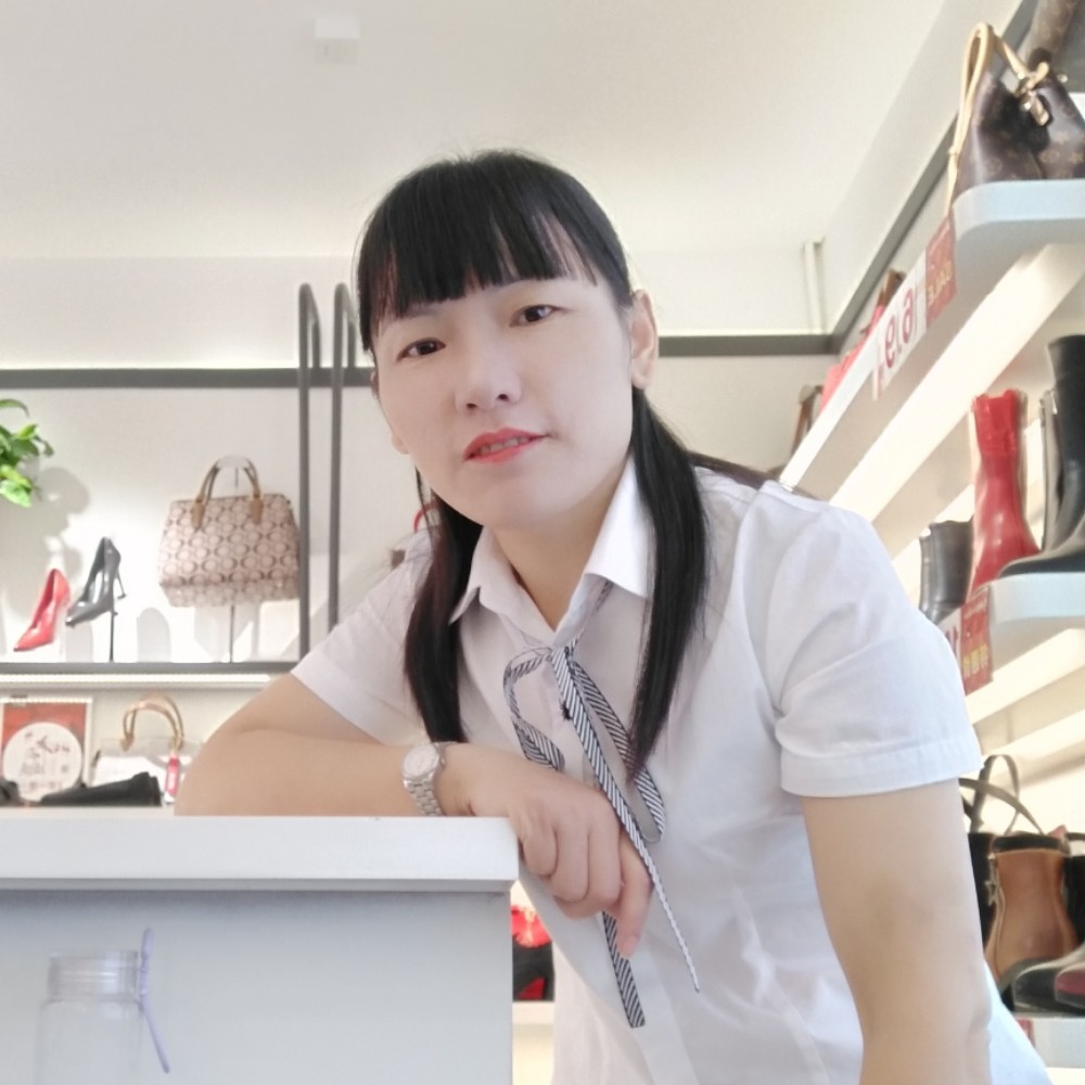 慈祥沧澜的照片