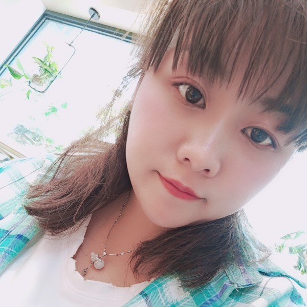 内向女王的照片