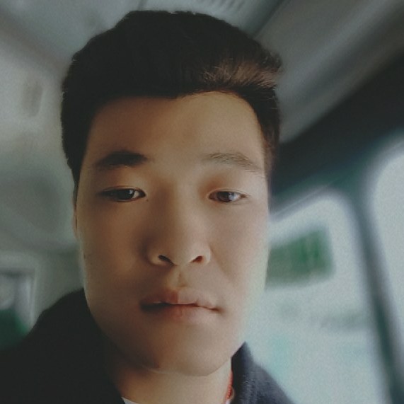 蓝天和苹果的照片