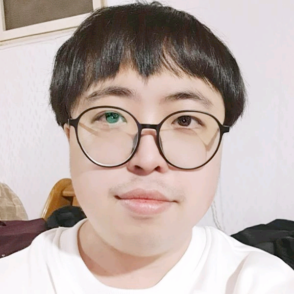 矮个子男生也可靠的照片