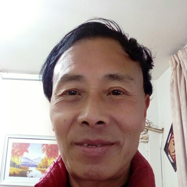胡正康的照片