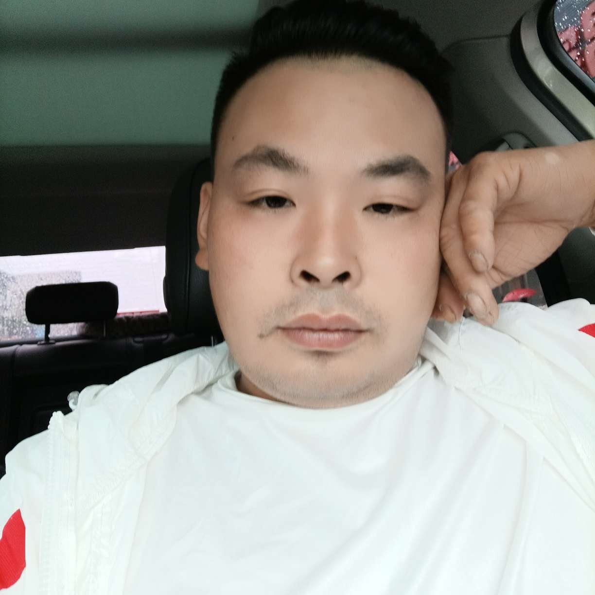 魁梧泪了春天的照片