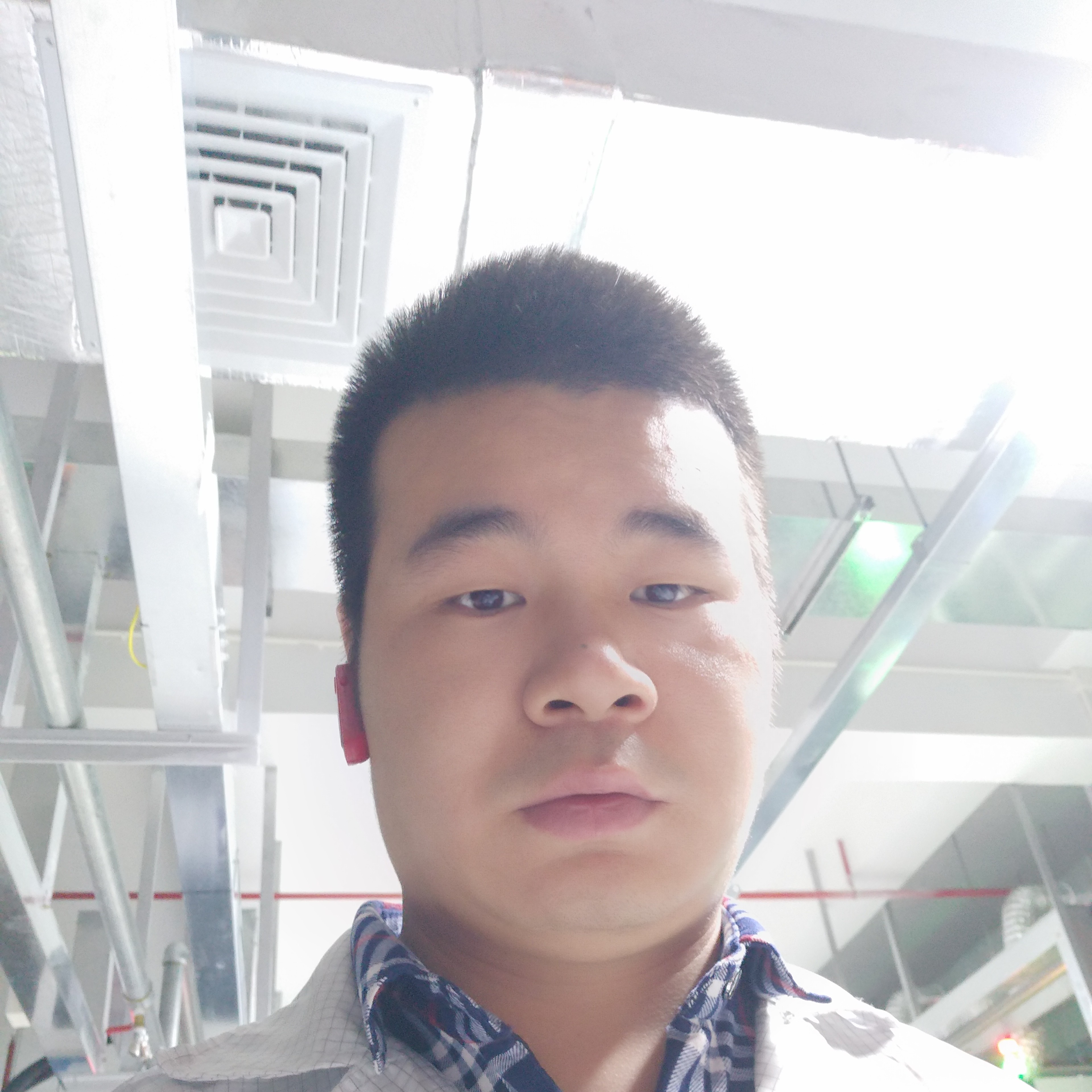 诺言就深情的照片