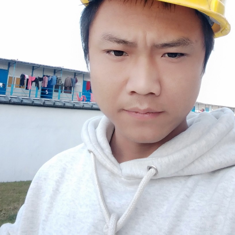 心灵美苦恋绿草的照片