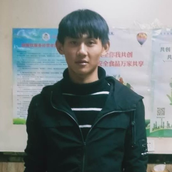 善良那云朵的照片