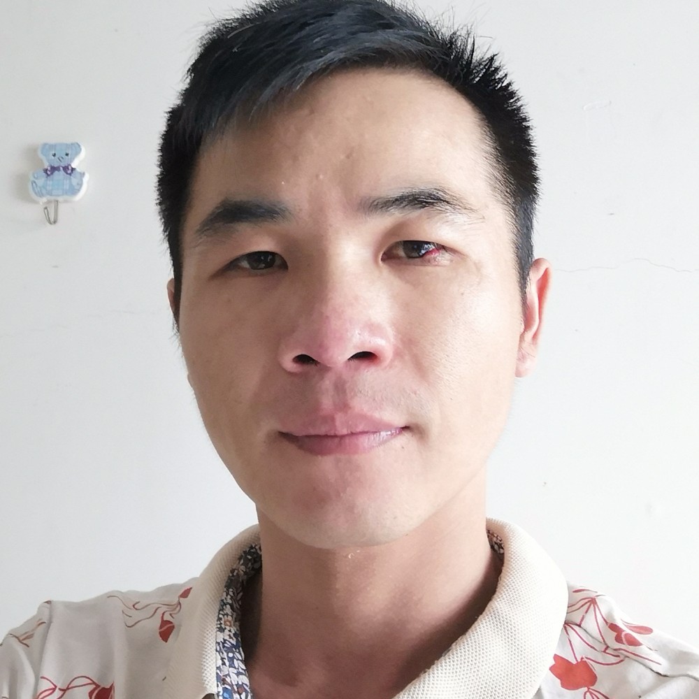 小  仔的照片