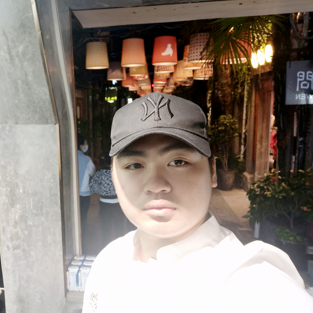 怕孤单方平湖的照片