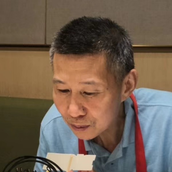 简单請墨镜的照片