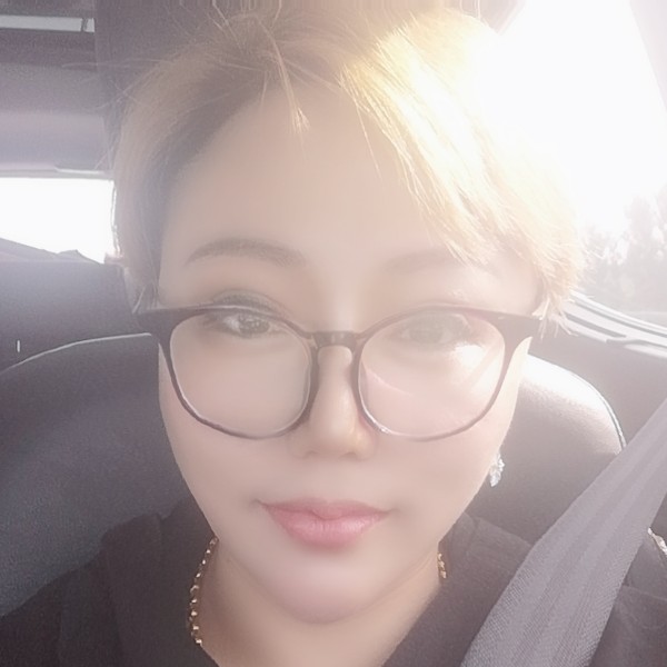 茶女一阿欣的照片