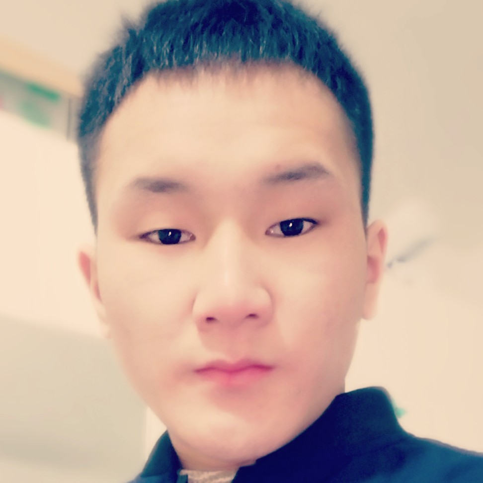 我们的挽手浮波的照片