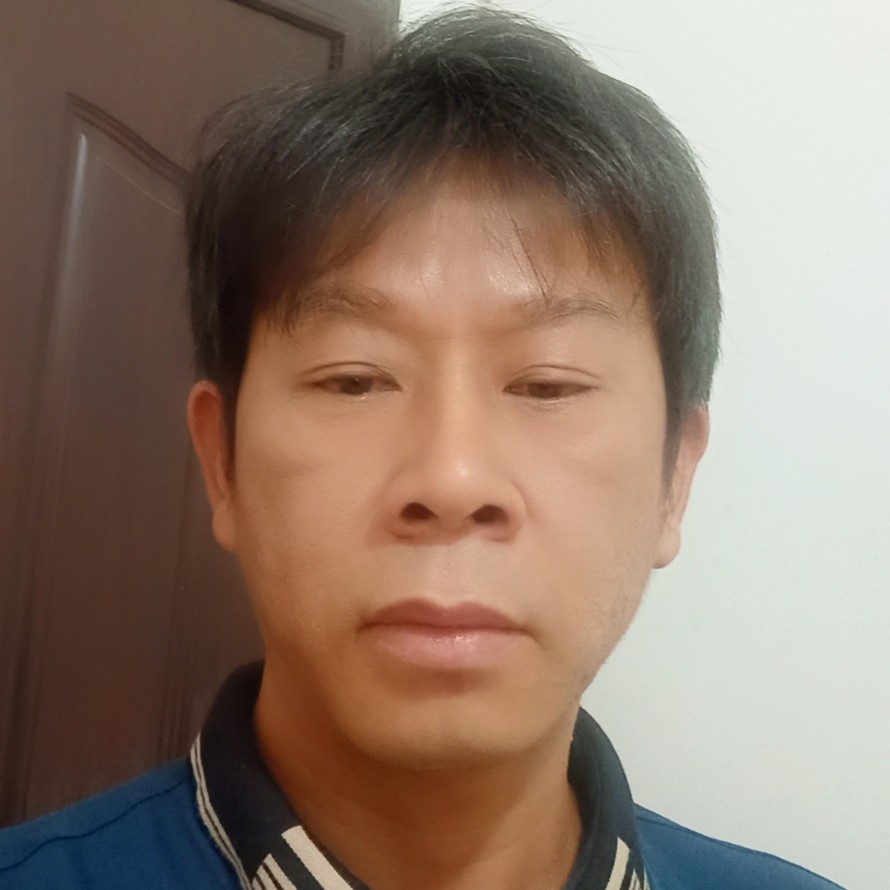 危机爱恋微笑的照片