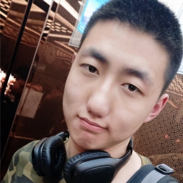 少年先疯队队长的照片