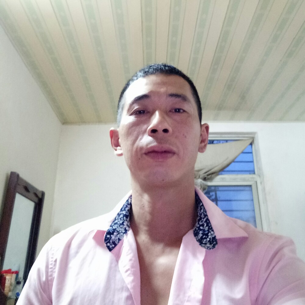 拼搏保温杯的照片
