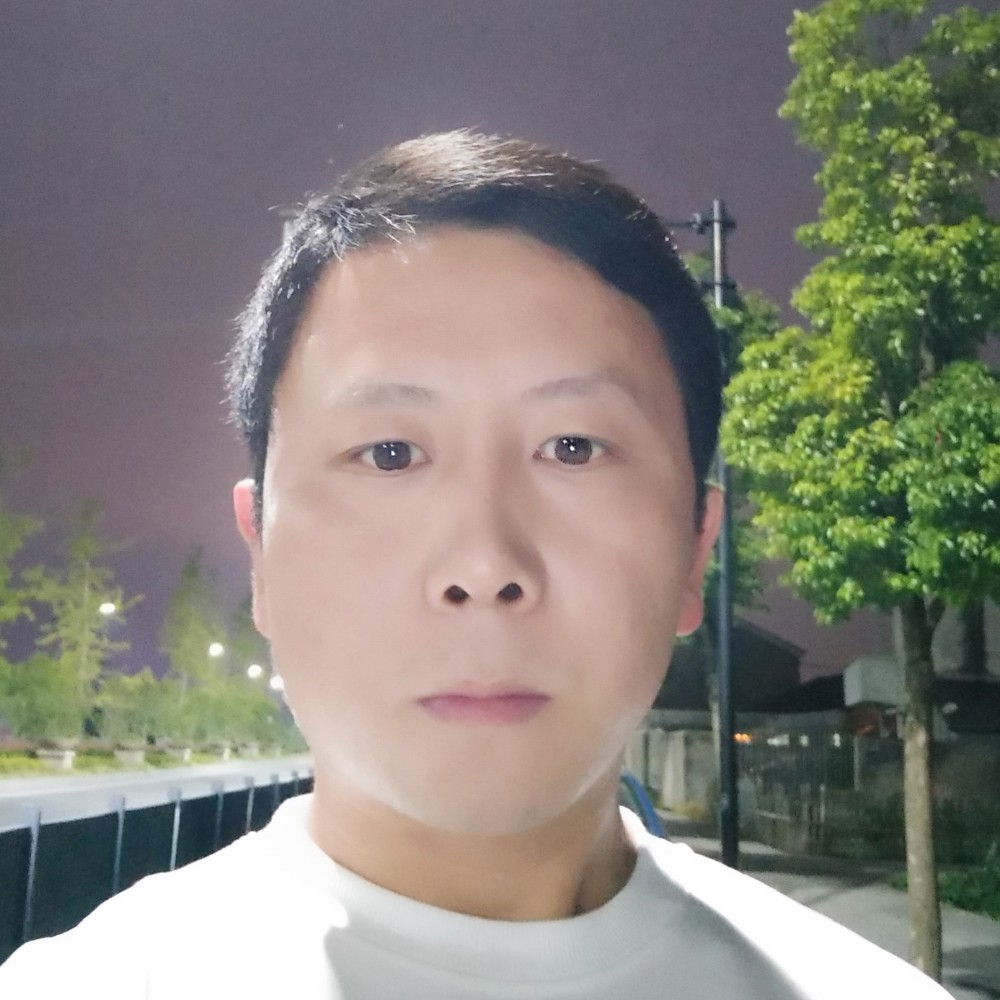 闫廷付的照片