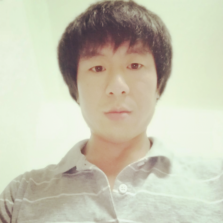 牛仔，，的照片