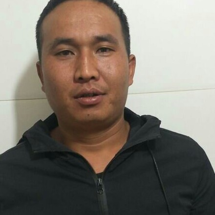 踏实抽屉张伟明的照片