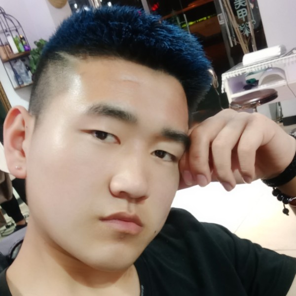邃蘖的照片