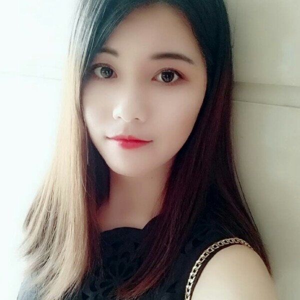 张燕芬的照片