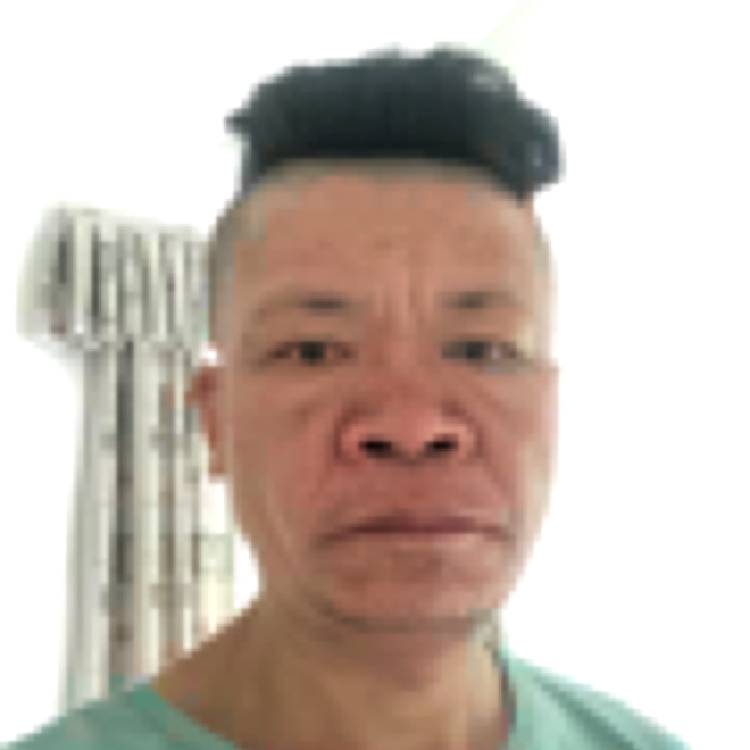 甘育智的照片