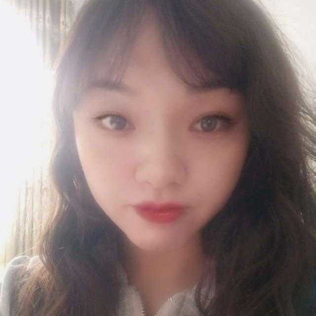 高贵的洛洛的照片