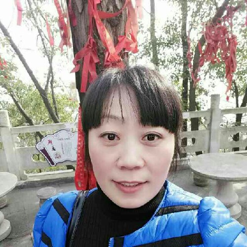 周止若的照片